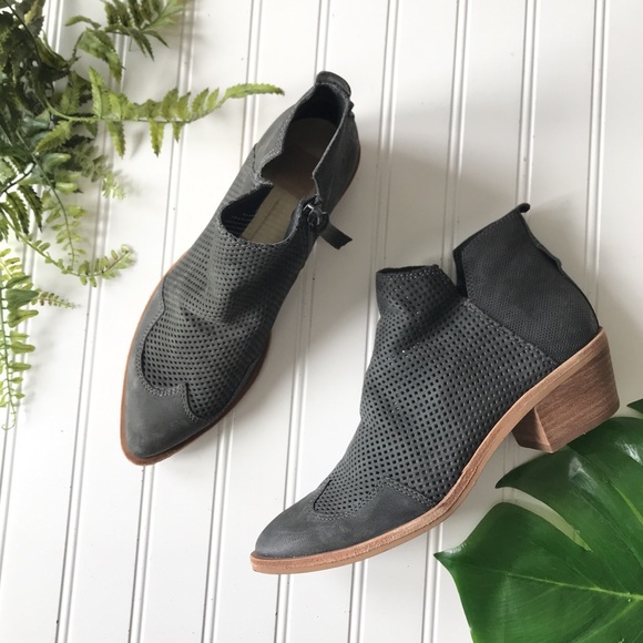 Dolce Vita Shoes - Dolce vita boots pointed toe charcoal black grey laser cut ankle